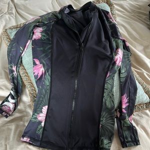 Hurley long sleeve sun wear.